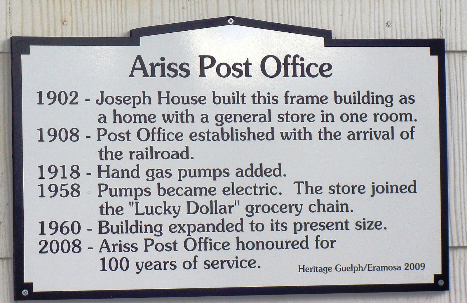 Photo of a Heritage Pride Plaque for the Ariss Post Office